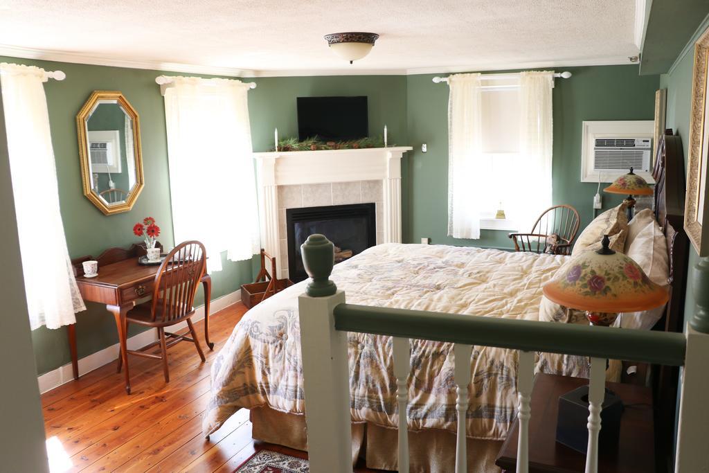 Jonathan Pitney House