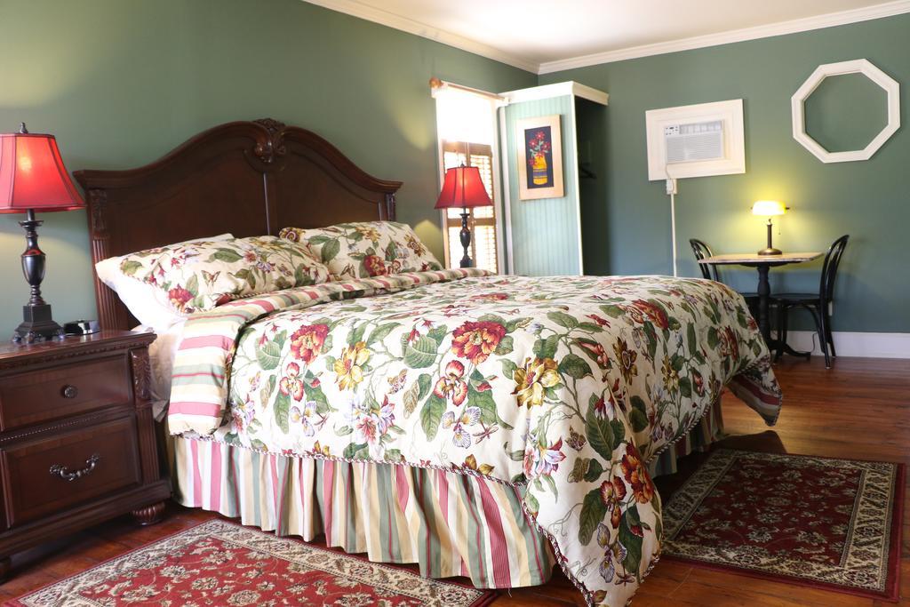 Bed & Breakfast Jonathan Pitney House 3*