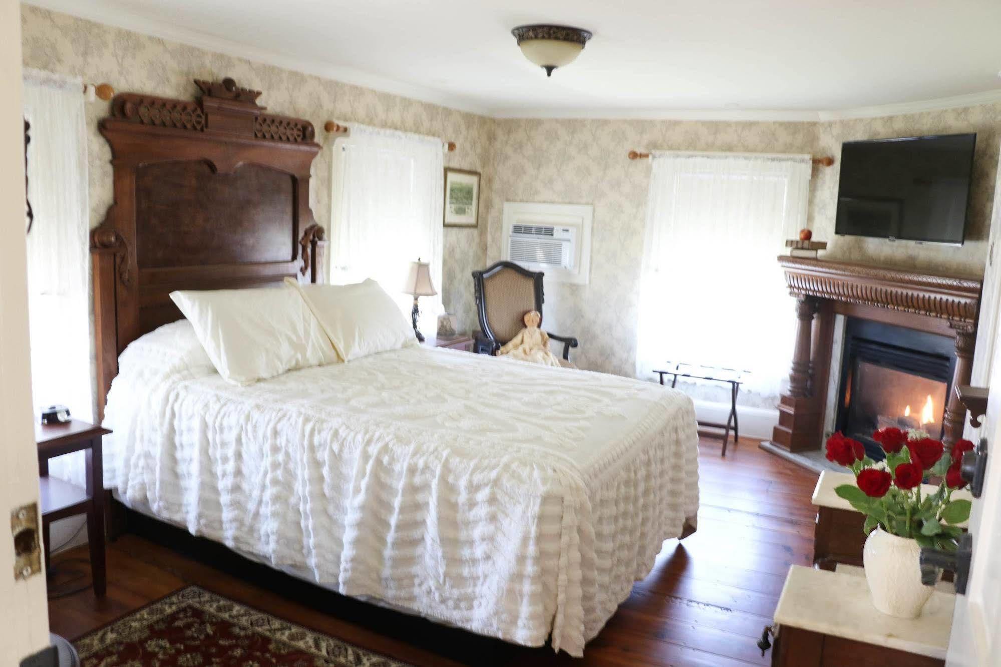 Jonathan Pitney House