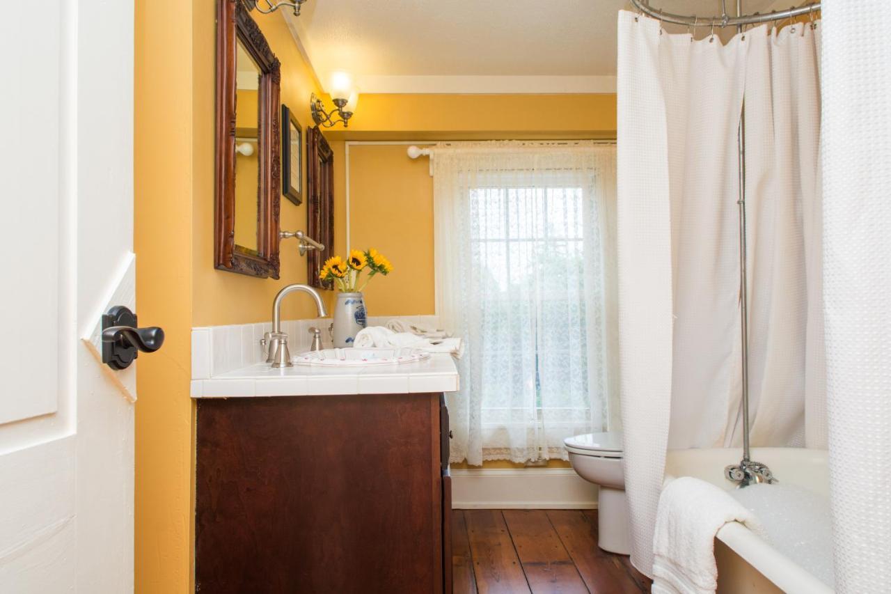Bed & Breakfast Jonathan Pitney House 3*